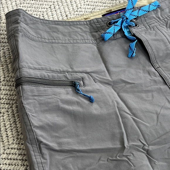 Patagonia Men's Swim Shorts in Gray with Blue Accents (flawed) - Picture 7 of 7